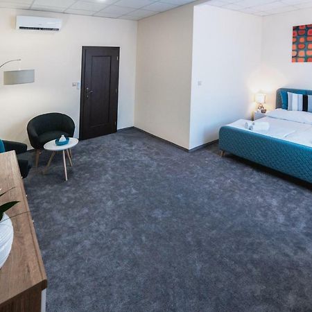 Apartmány na Bašte Levice Exterior foto