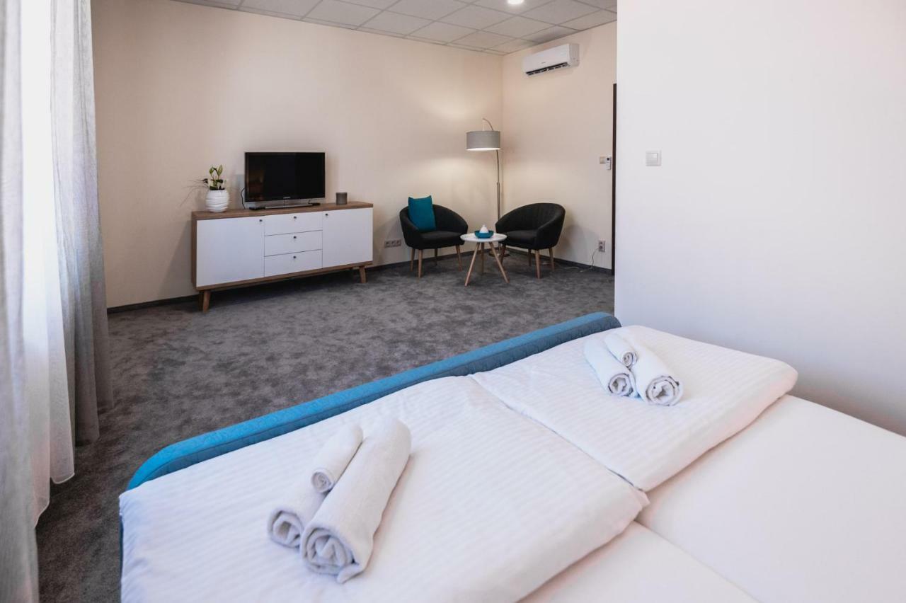 Apartmány na Bašte Levice Exterior foto